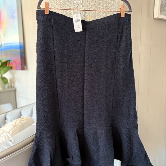 NWT Navy Ruffle Midi Skirt Sz 16 tall from Banana Republic - Picture 2 of 6
